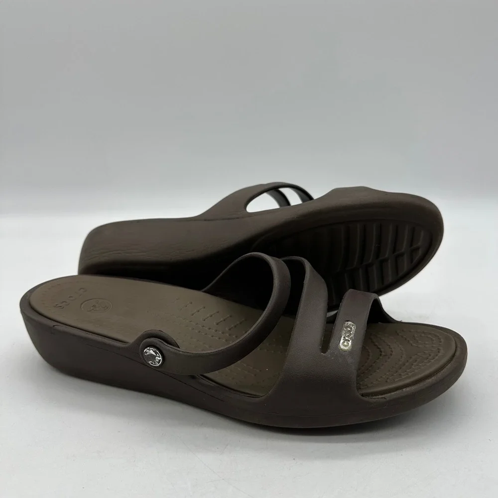 Crocs Patricia Womens Size 9 Brown Wedge Sandals Slip On tri-strap Comfort Shoes